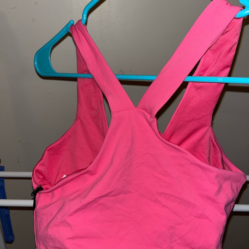 ALO Yoga Pink Racerback Top - Picture 2 of 3